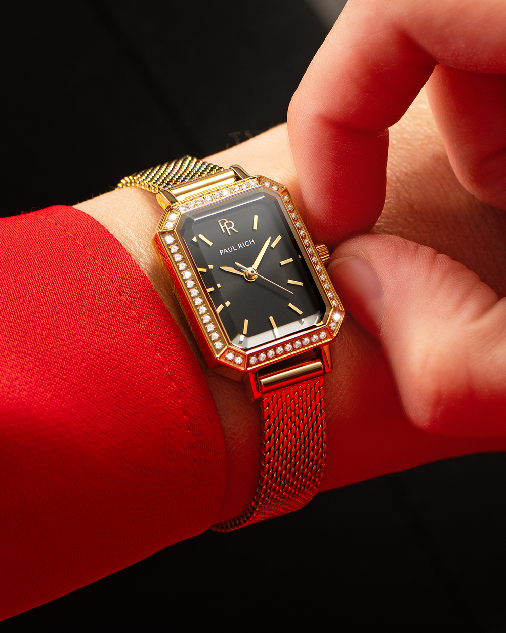 Icon - Gold Black